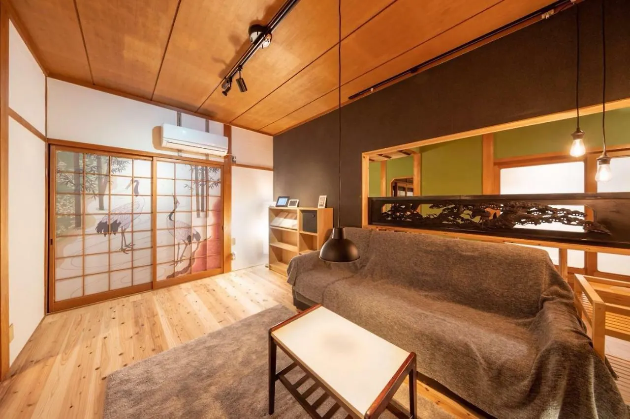 Sano-San-Chi Waraku Apartment Izumisano Japan