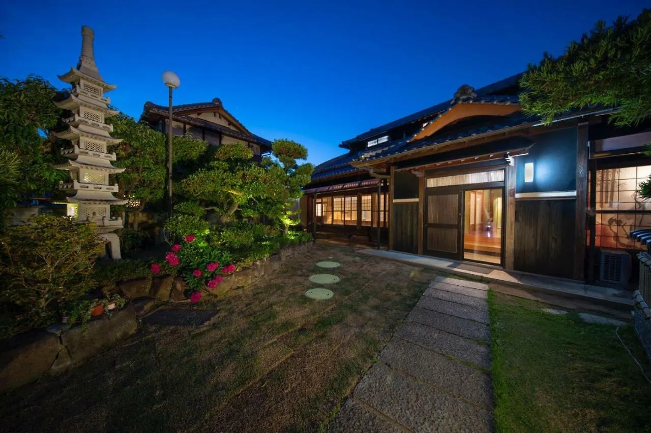 Sano-San-Chi Waraku Apartment Izumisano 0*,  Japan