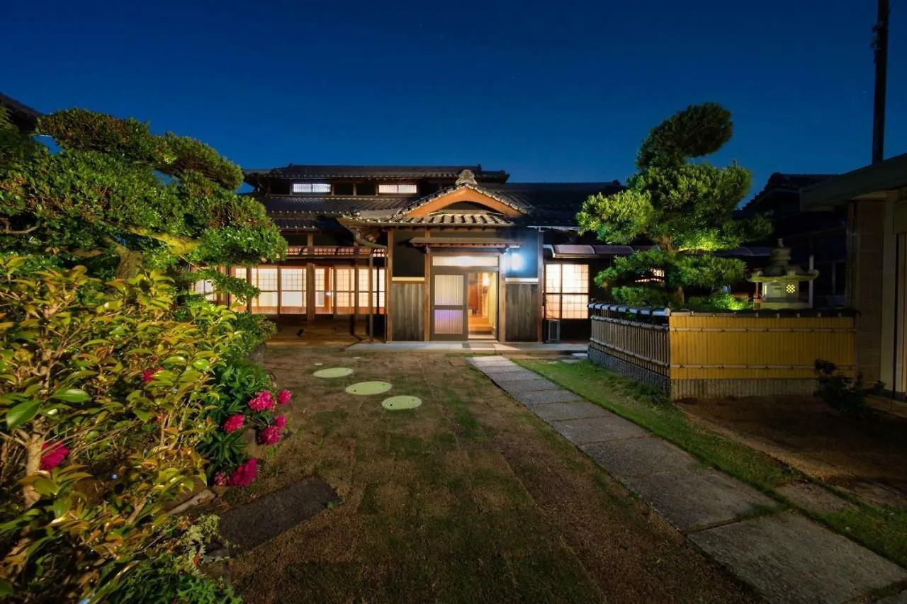 Sano-San-Chi Waraku Apartment Izumisano